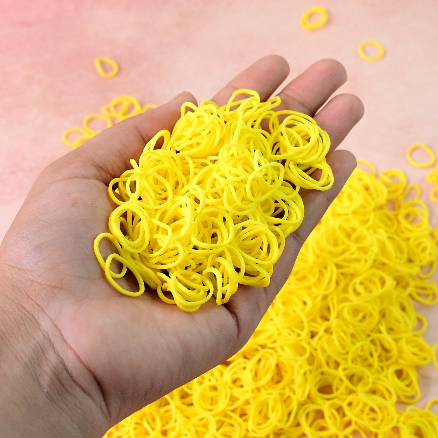 Premium Strong Elastic Rubber Bands – Multipurpose Bands (Approx. 140 to 160gm Pack) Premium Strong Elastic Rubber Bands – Multipurpose Bands (Approx. 140 to 160gm Pack)